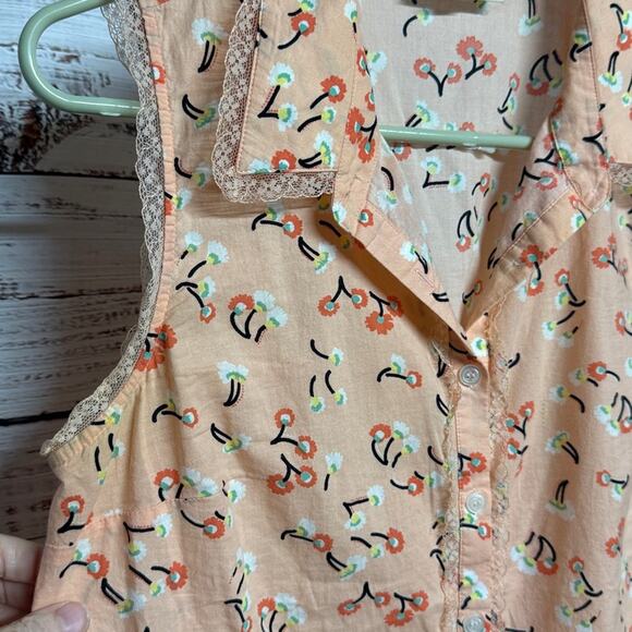 Modcloth Coral Orange Floral Sleeveless Blouse Medium - Picture 3 of 5